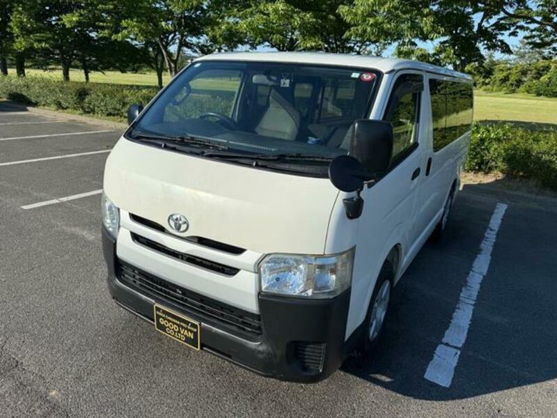 HIACE VAN-10