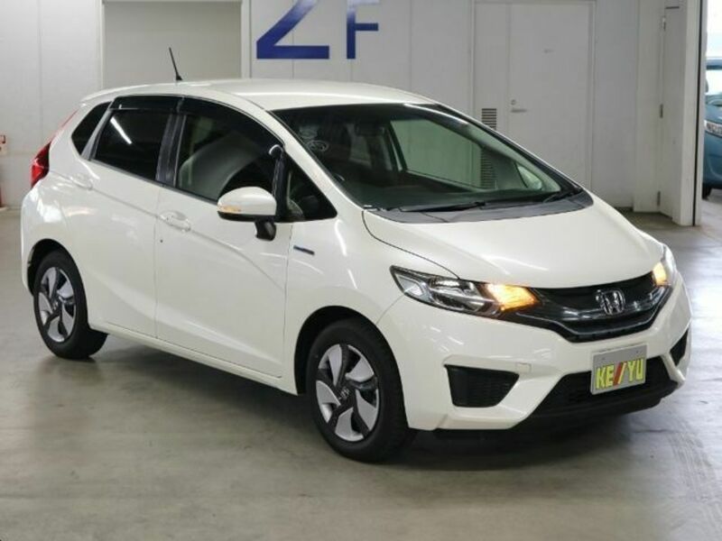FIT HYBRID-3