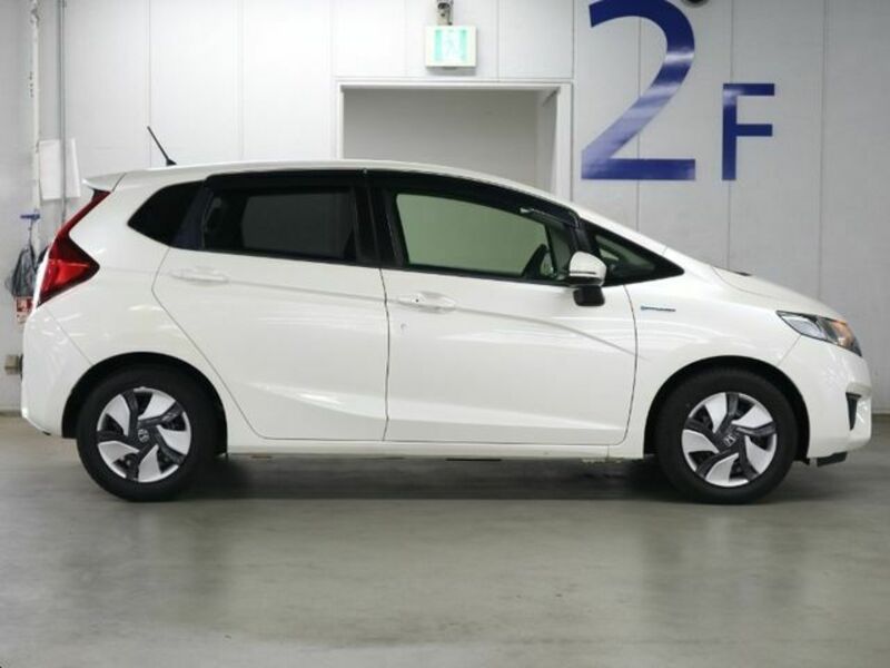 FIT HYBRID-7