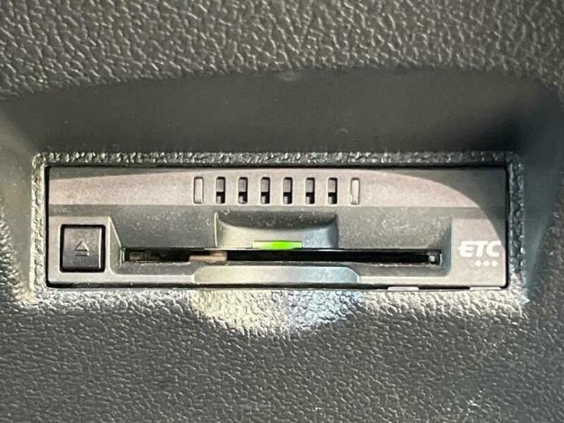 PRIUS-6