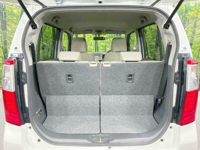 WAGON R-9