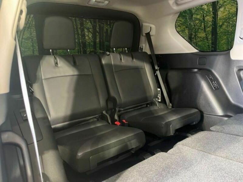 LAND CRUISER PRADO-9