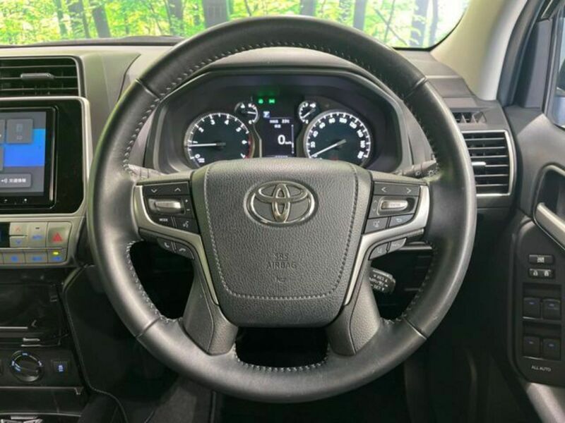 LAND CRUISER PRADO-11
