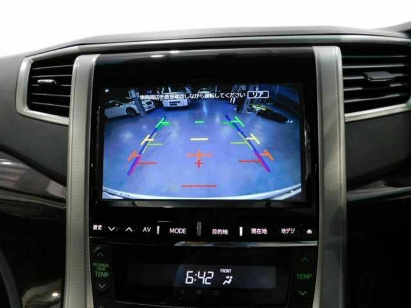 VELLFIRE-11