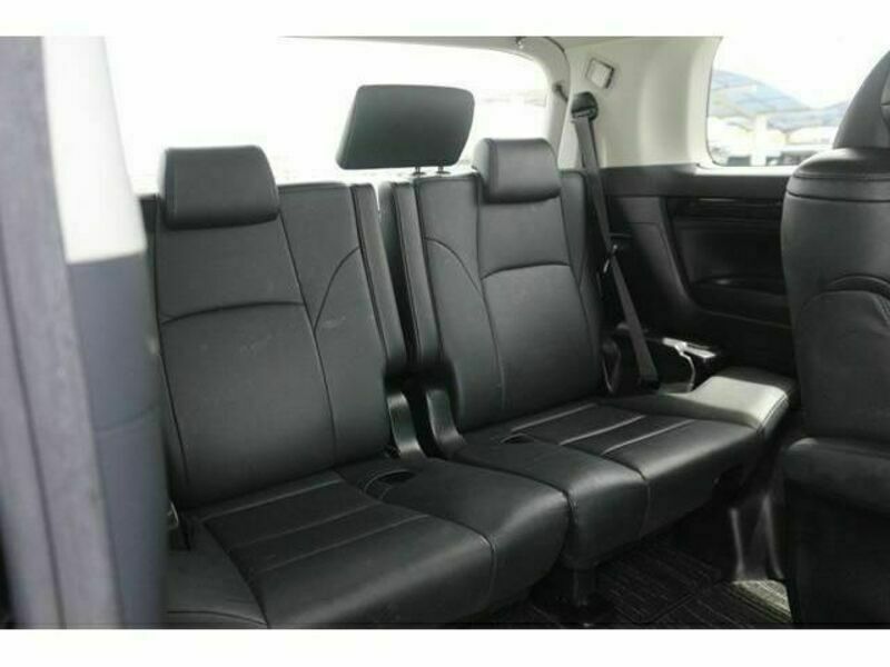VELLFIRE-14