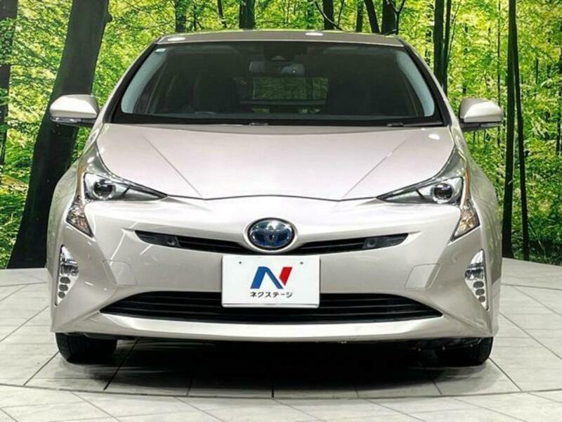 PRIUS-14