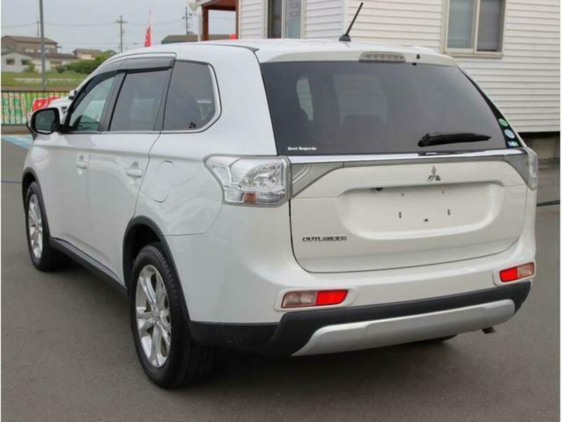OUTLANDER