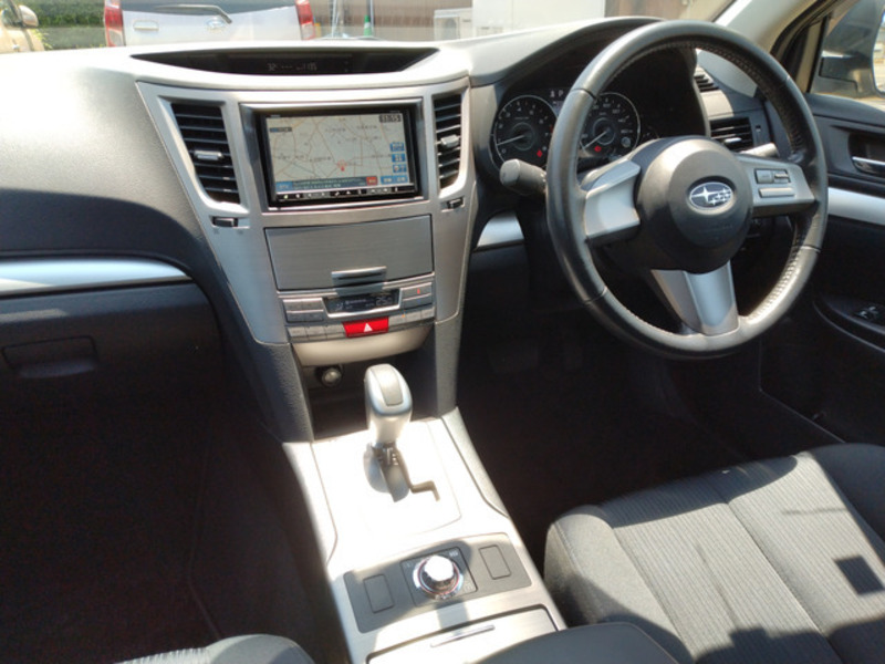 LEGACY B4
