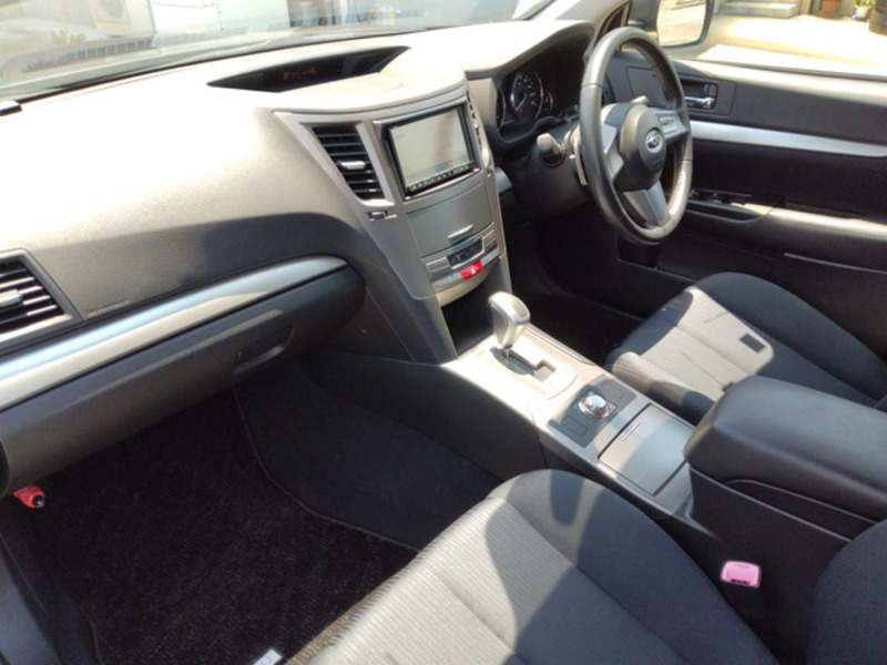 LEGACY B4