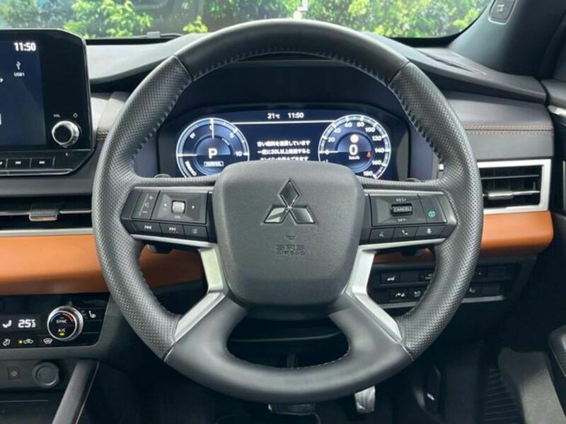 OUTLANDER PHEV