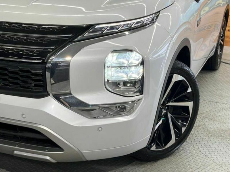 OUTLANDER PHEV