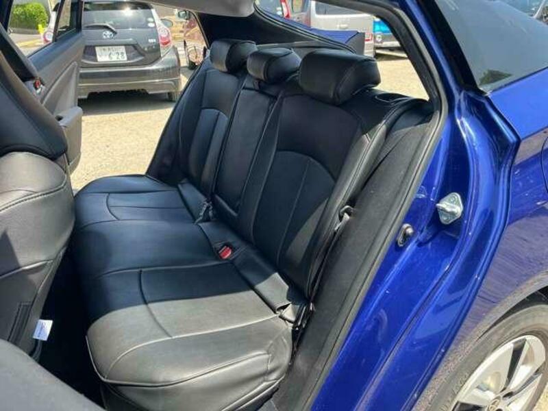 PRIUS-16