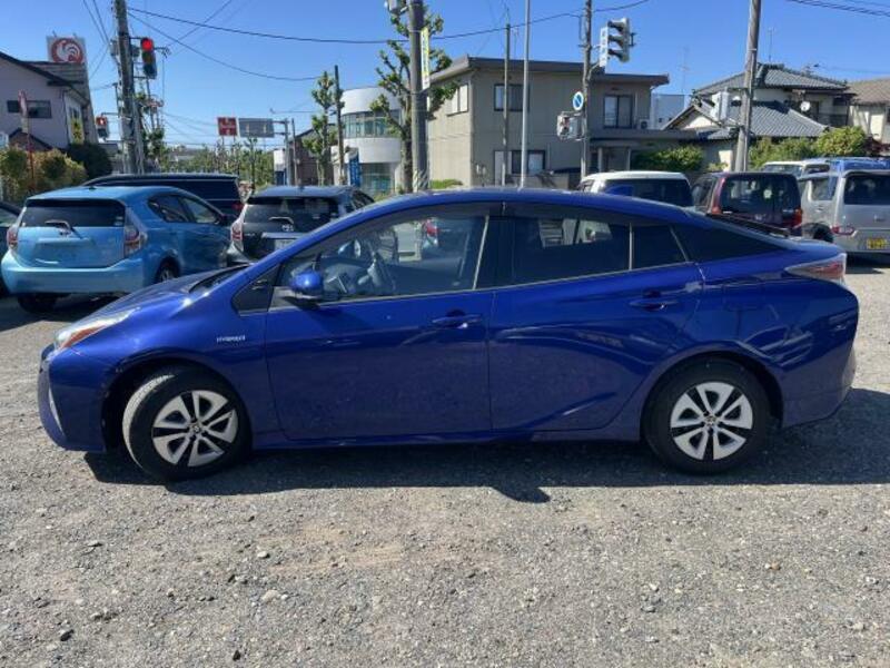 PRIUS-10