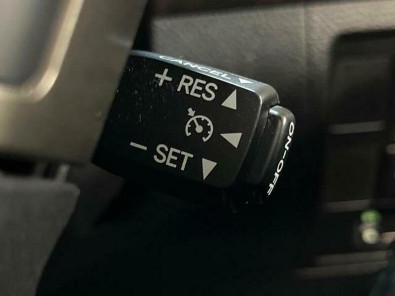 LAND CRUISER
