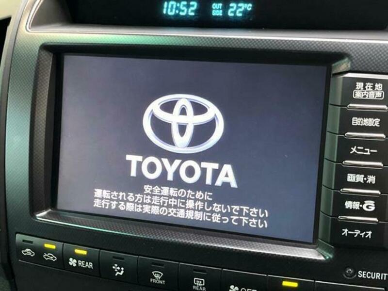LAND CRUISER