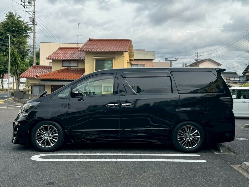 VELLFIRE-4