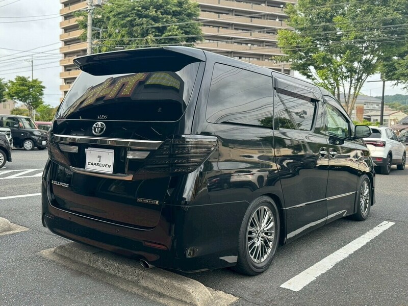 VELLFIRE-7