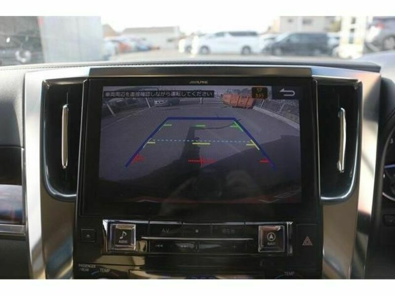 VELLFIRE-2