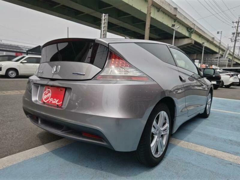 CR-Z-5