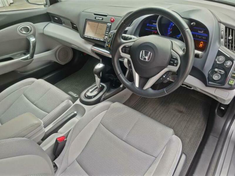 CR-Z-2