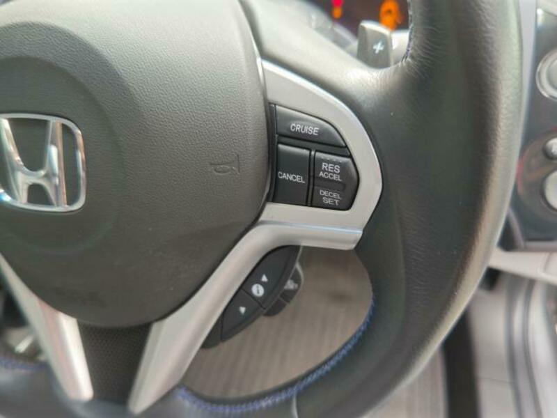 CR-Z-9