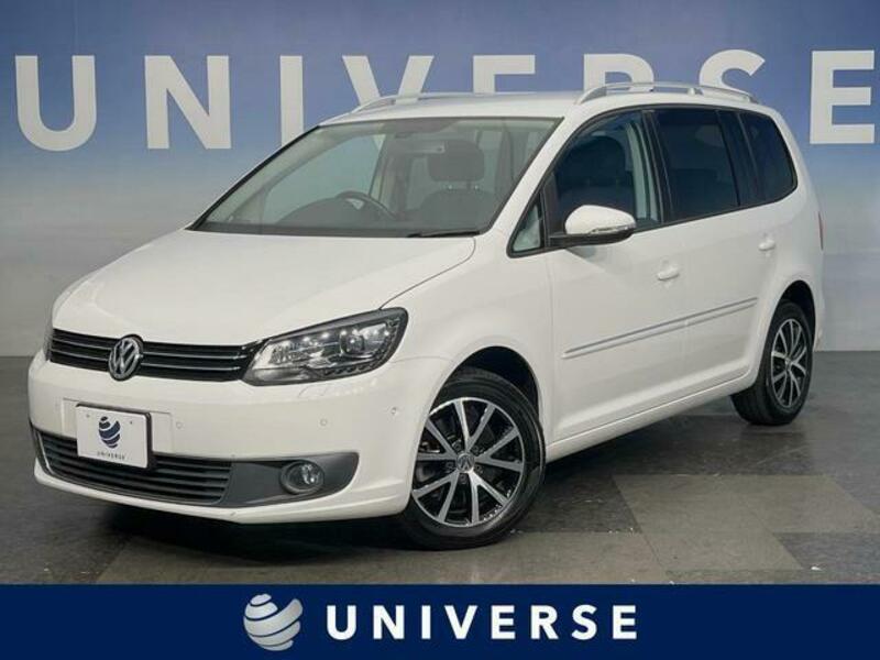 VOLKSWAGEN GOLF TOURAN