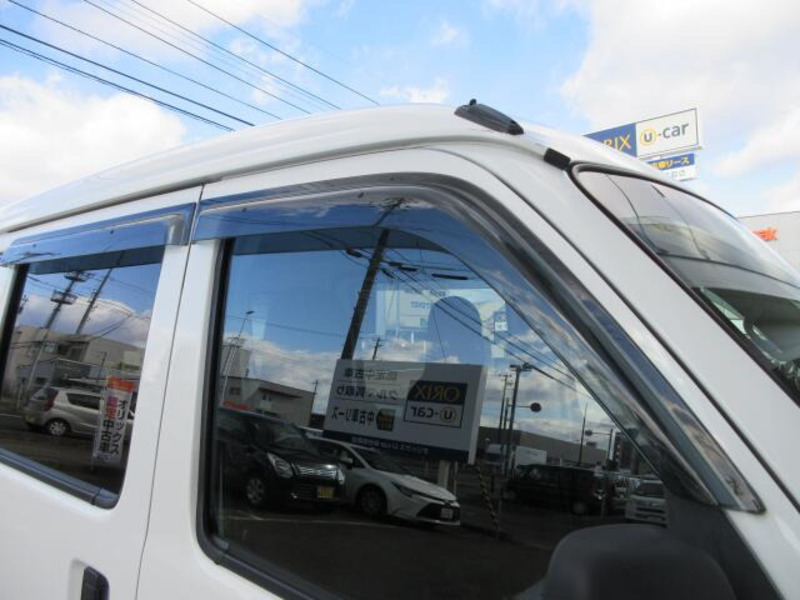 PIXIS VAN-17
