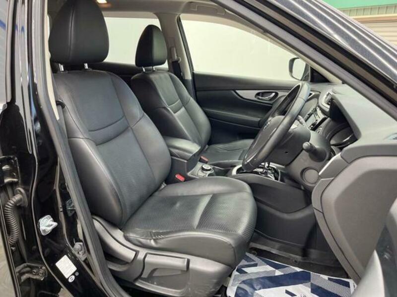 X-TRAIL-7