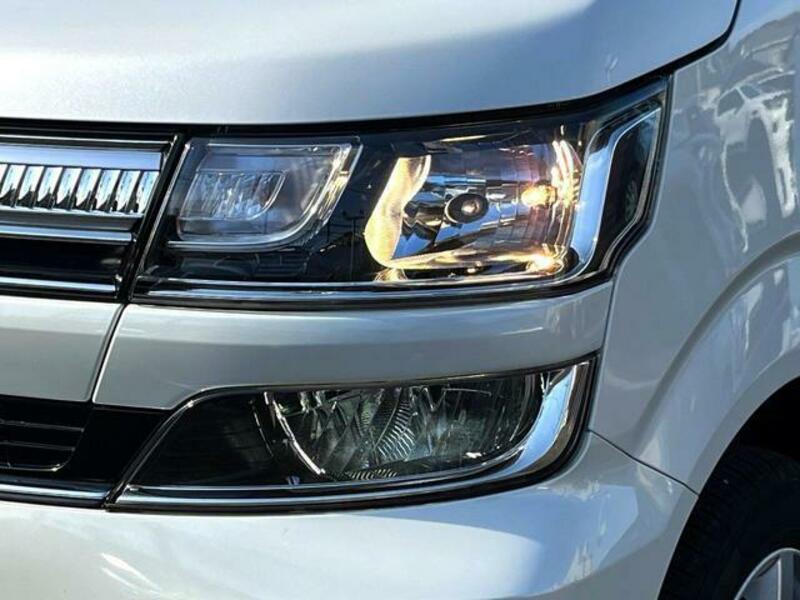 WAGON R-12
