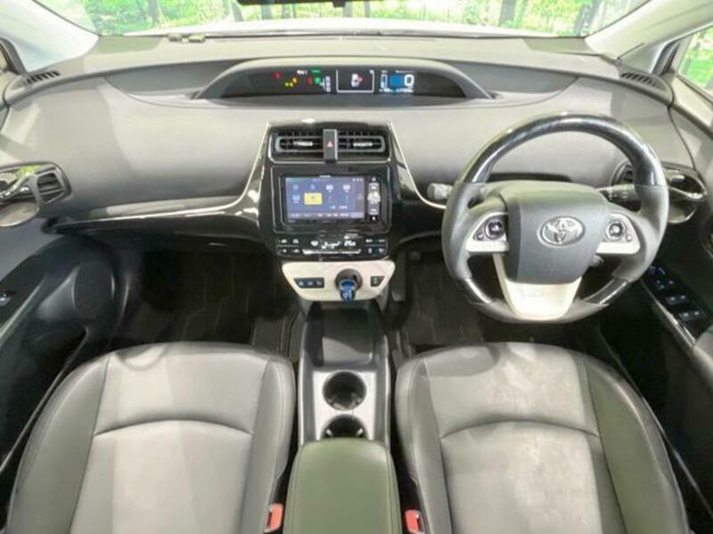 PRIUS-1