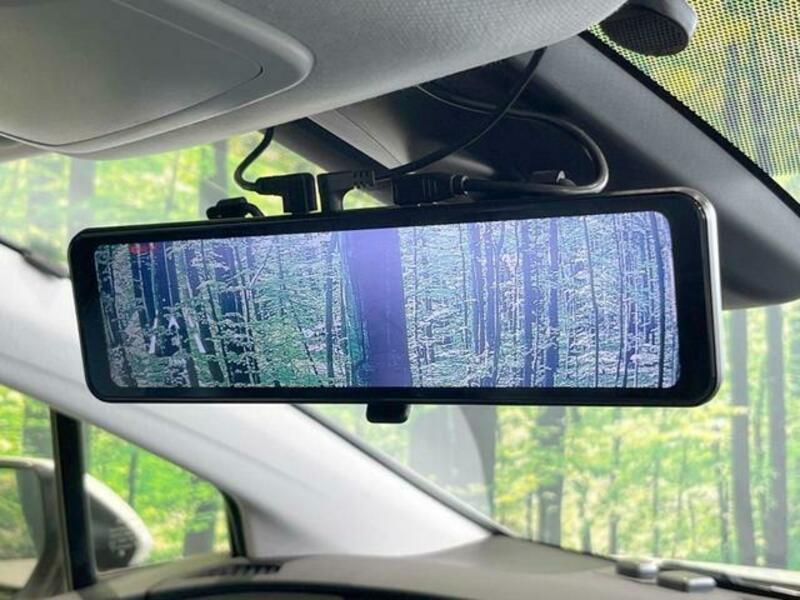 PRIUS-3