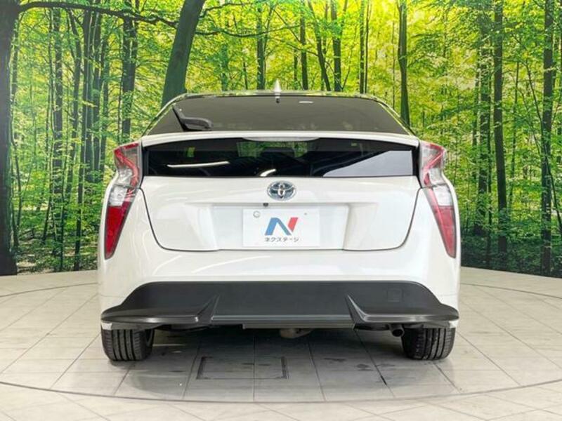 PRIUS-14