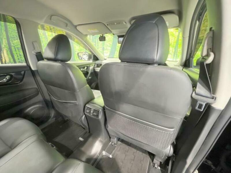 X-TRAIL-8