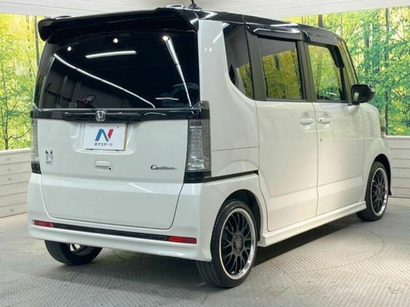 N BOX CUSTOM