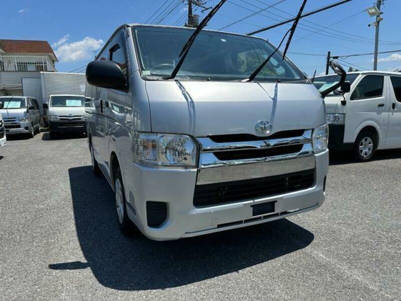 HIACE VAN-1