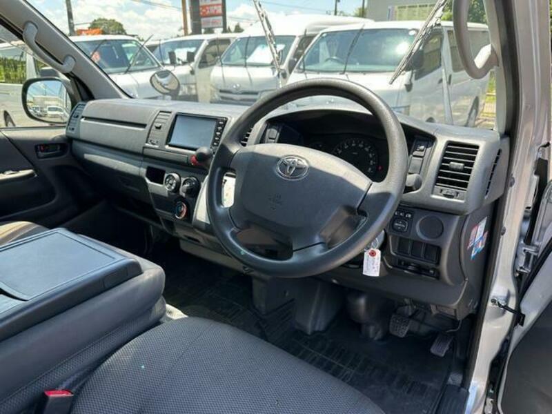 HIACE VAN-10