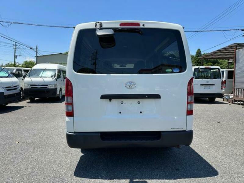 HIACE VAN-3