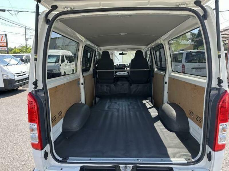 HIACE VAN-5