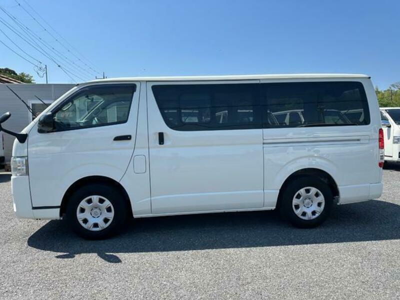 HIACE VAN-1
