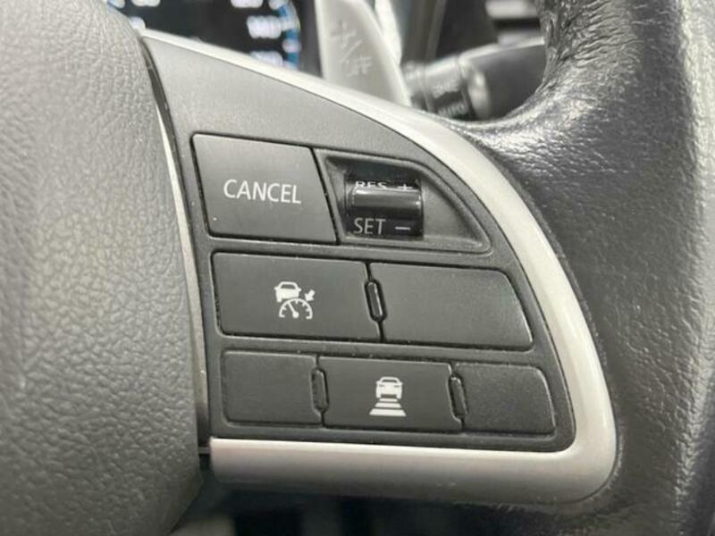OUTLANDER PHEV-5