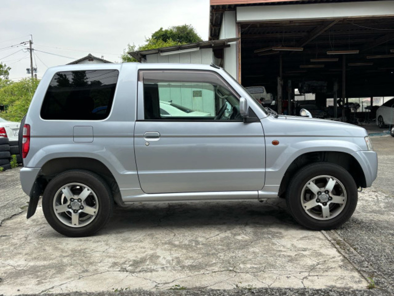 PAJERO MINI