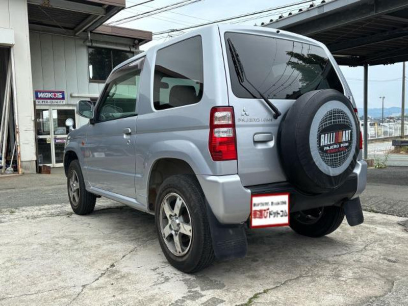 PAJERO MINI