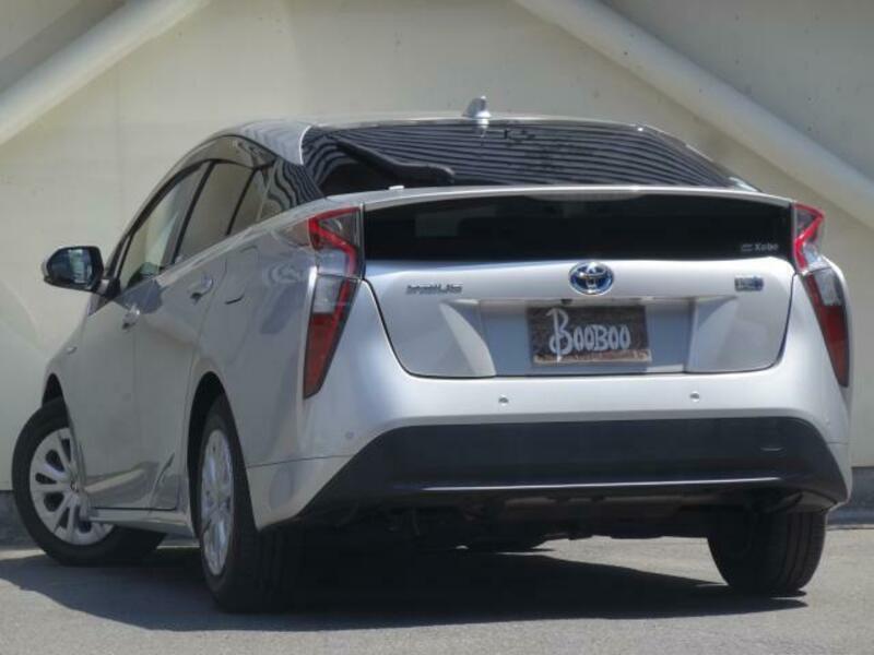 PRIUS-4