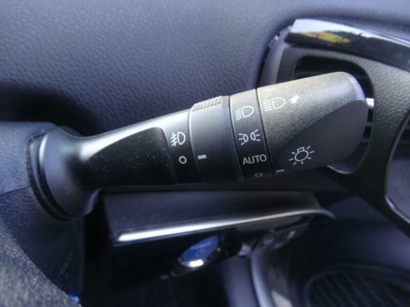 PRIUS-7