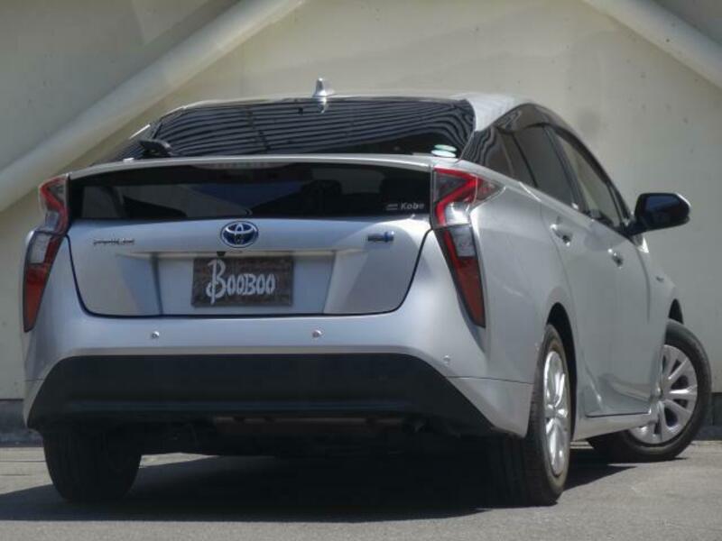 PRIUS-1