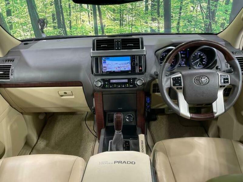 LAND CRUISER PRADO-1