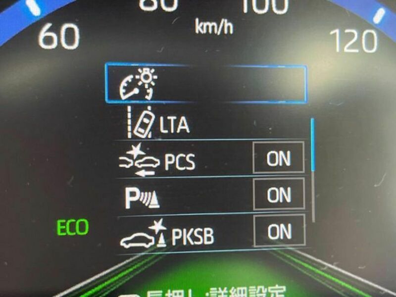 YARIS CROSS-5
