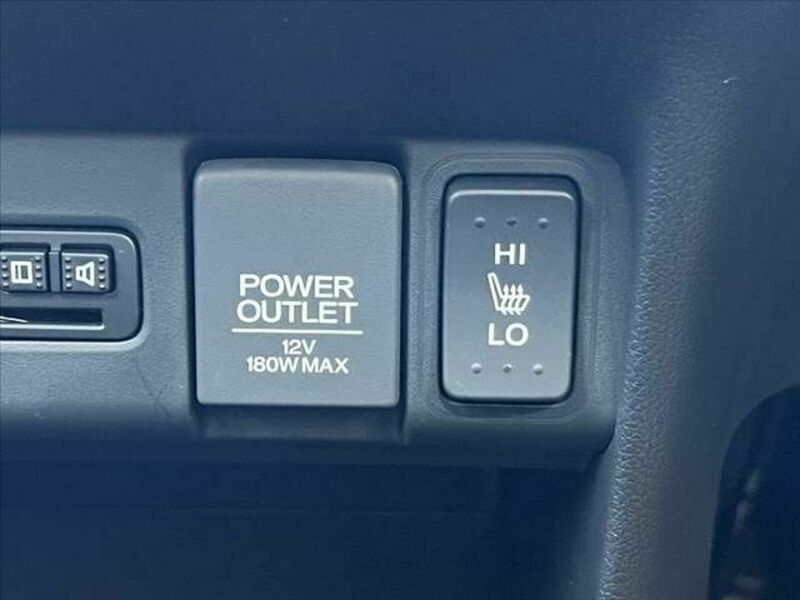 N BOX CUSTOM-23