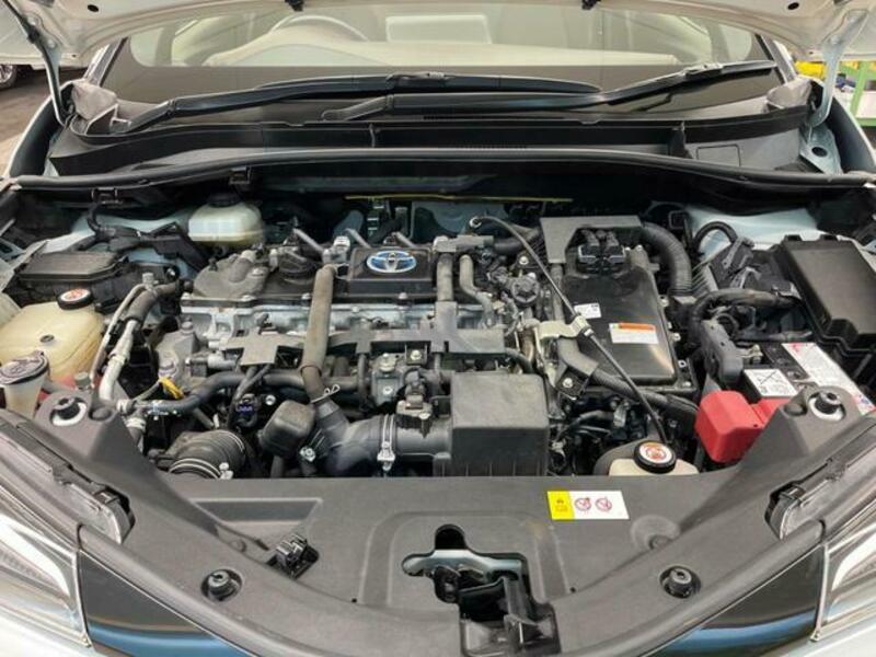 C-HR-17
