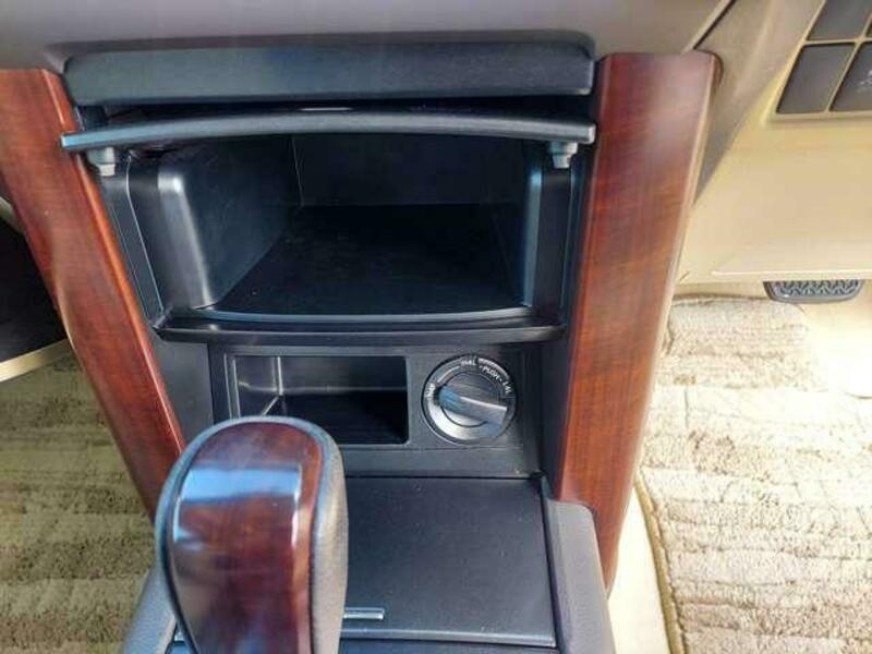 LAND CRUISER PRADO-16